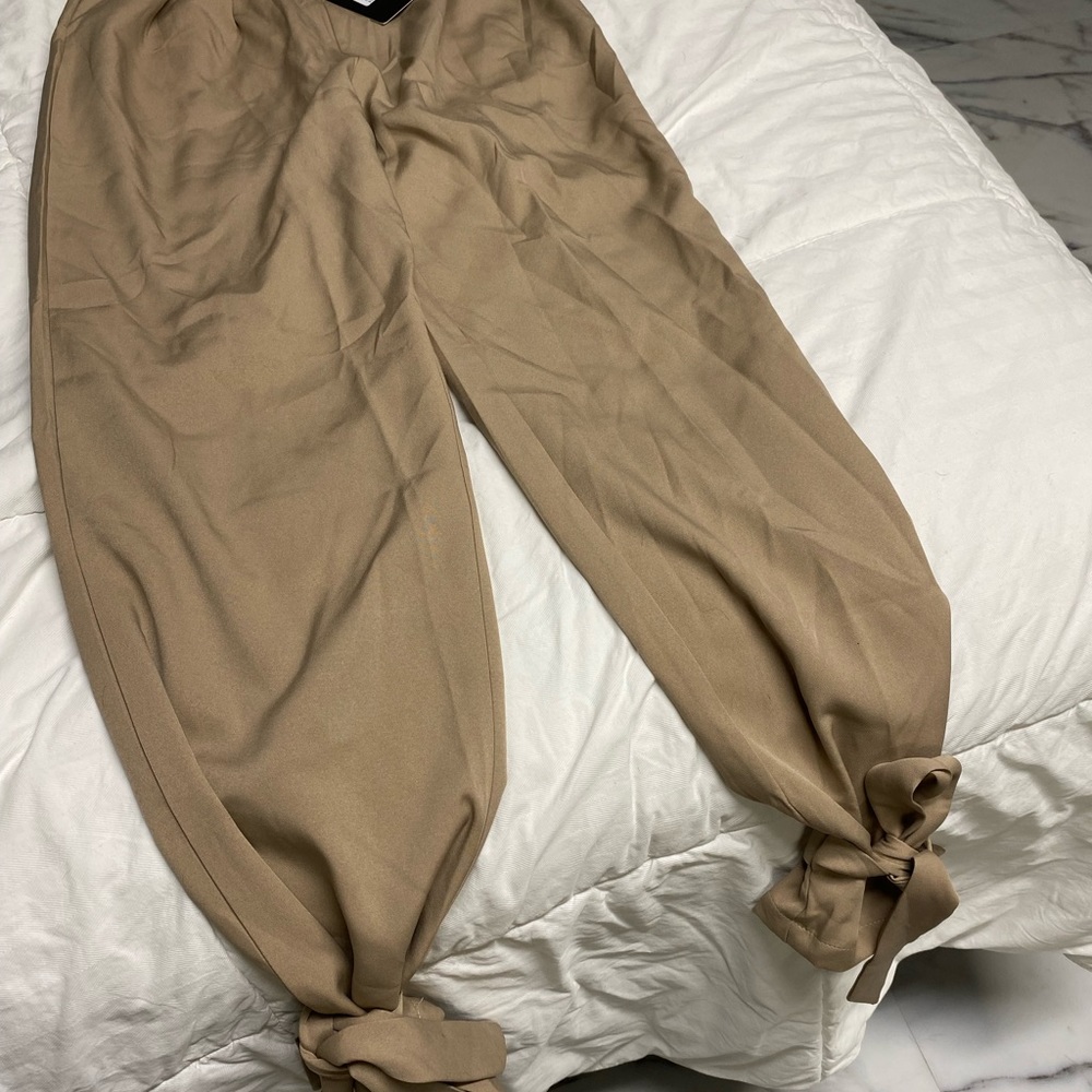 Camel trousers - Picture 5 of 8